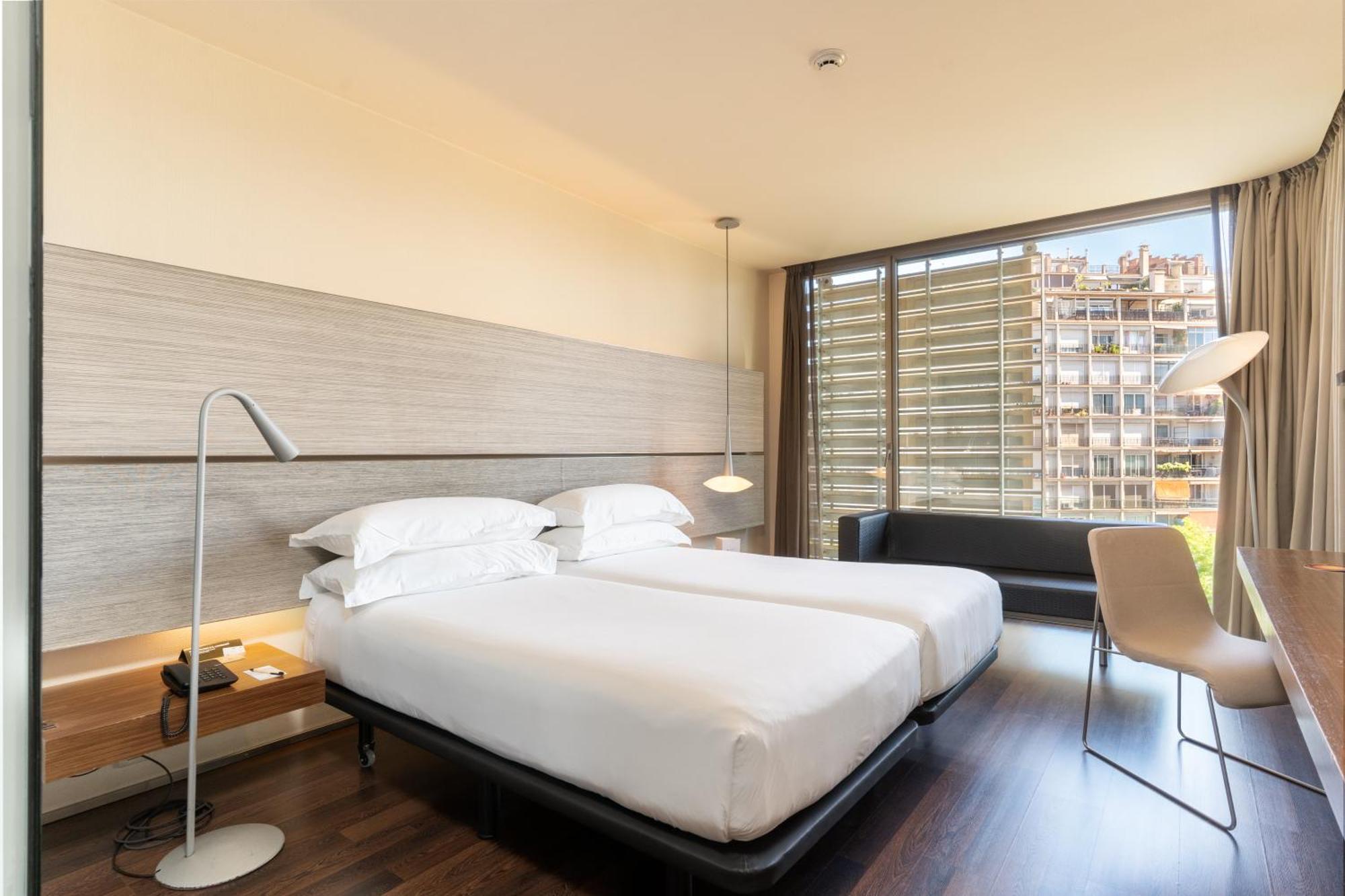 B Hotel Barcelona Luaran gambar